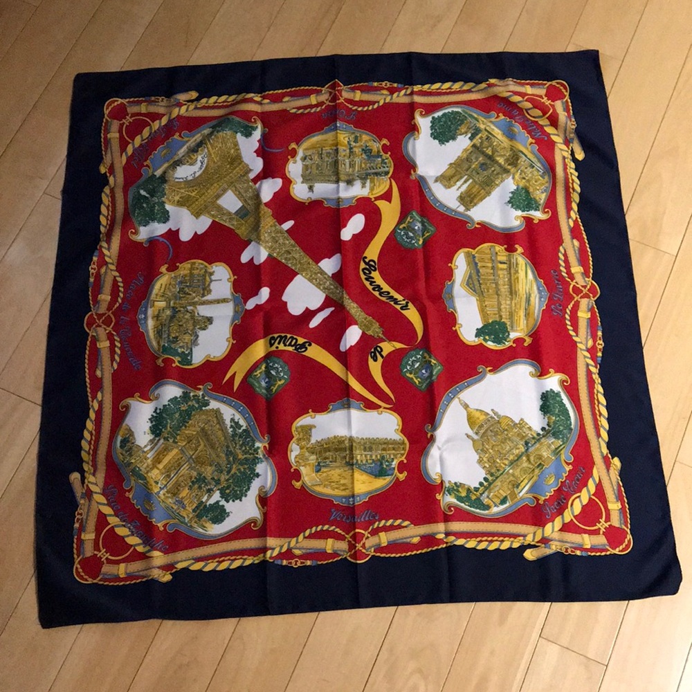 Roger L. Paris scarf